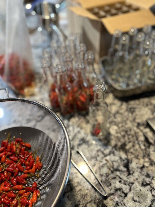 Súil Éan bird's eye hot pepper vinegar